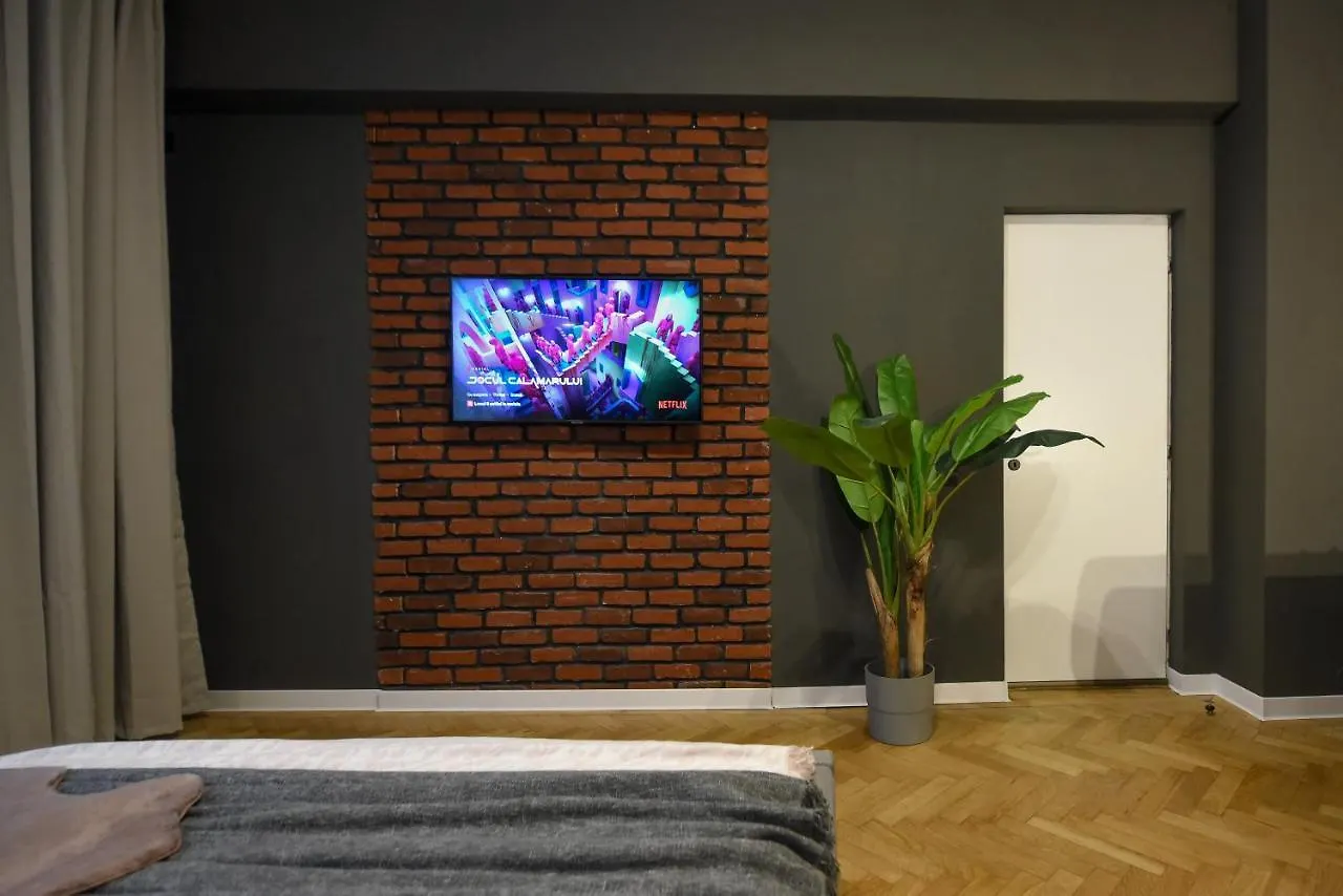 Magheru Central Studios - Feel The City Pulse Bukarest